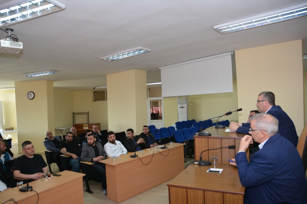 Karacabeyde Pavyonlar Tek Bölgede Toplanıyor