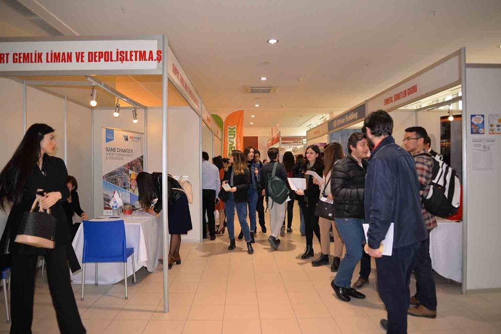 Kariyer Fuarına Büyük İlgi