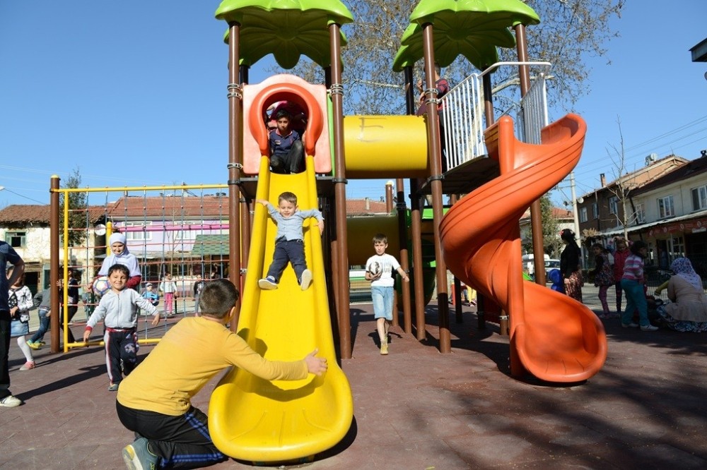 Kurşunluya Modern Meydan