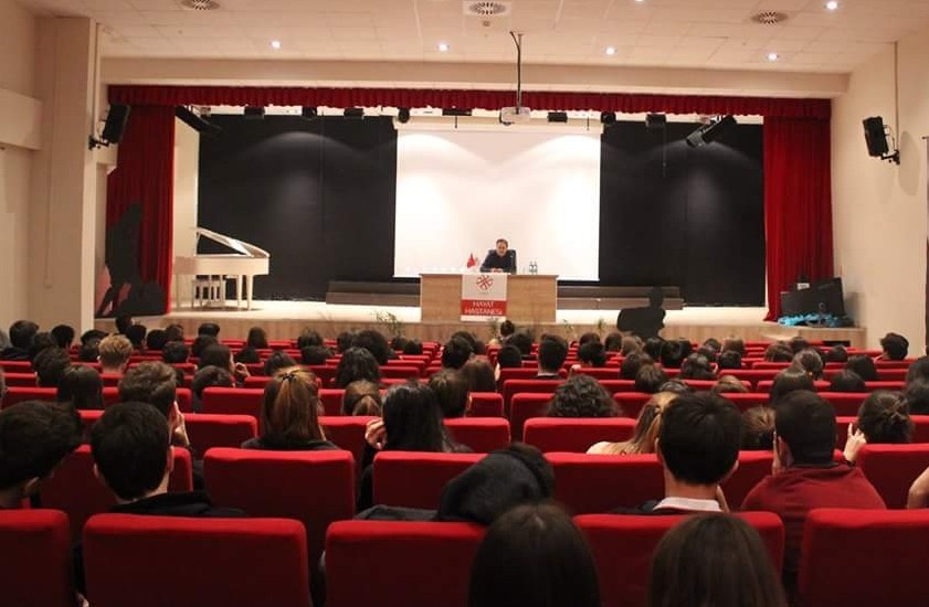 Öğrencilere Doktorluk Anlatıldı