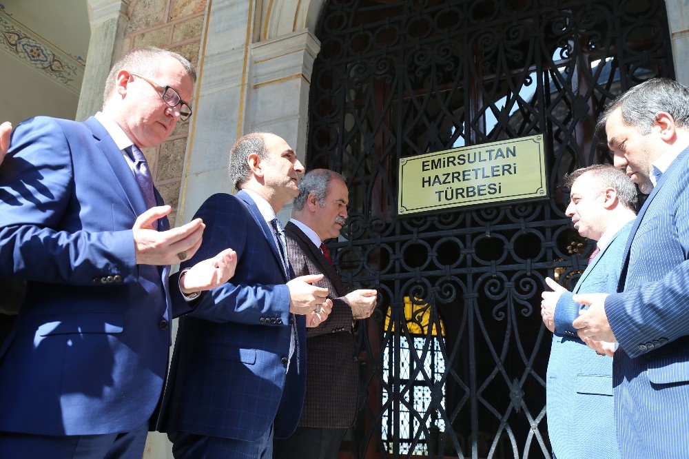 Referandum Startı Emir Sultandan Verildi