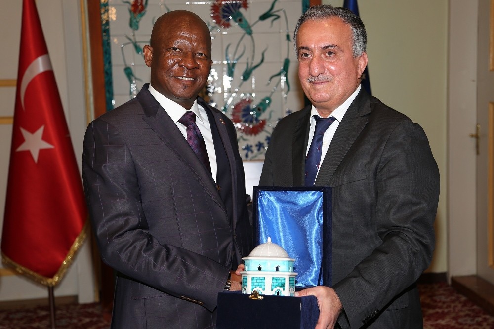 Bursa İle Afrika Arasında İş Birliği