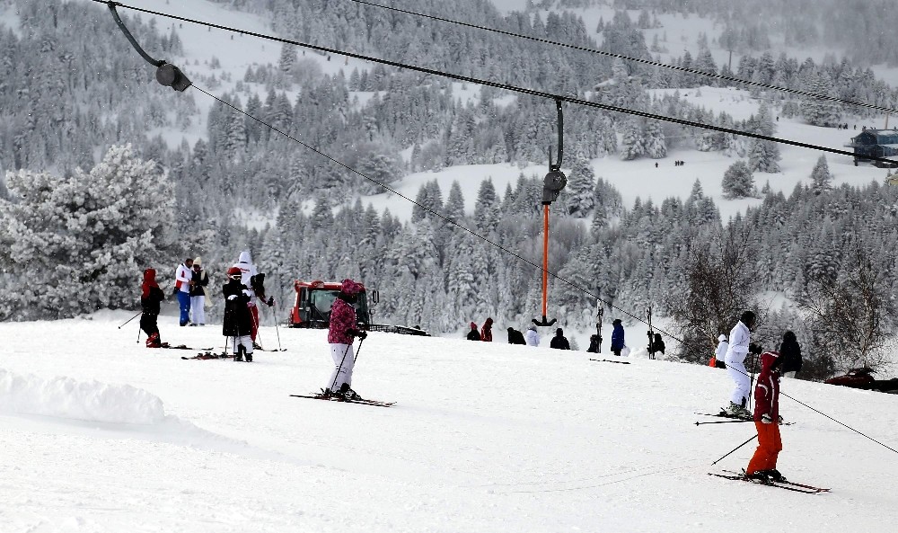 Bursada Bahar Uludağda 80 Santim Kar