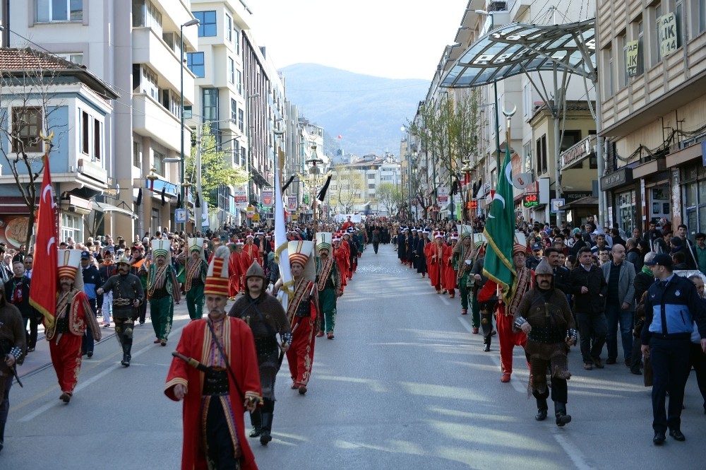 Bursada Fetih Şenliklerine Diriliş Damgası