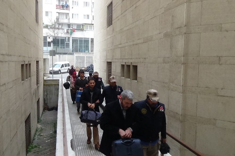 Bursada Fetö Operasyonu: 6 Gözaltı