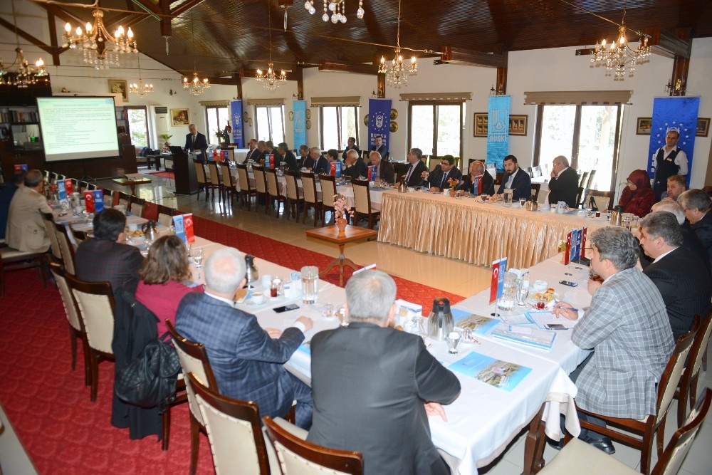 Bursada Su Çeşmeden İçiliyor