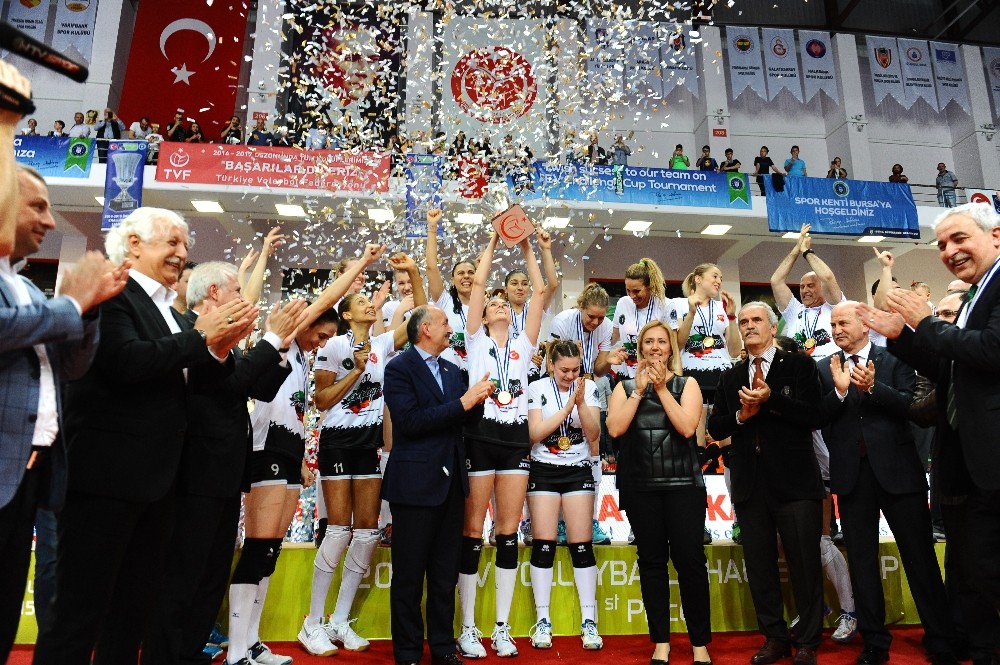 Cumhurbaşkanı Erdoğandan Sultanlara Tebrik