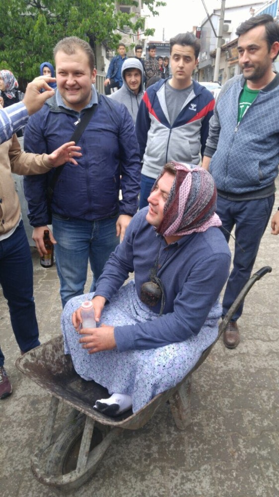 Damat Ultra Maraton Finiş Çizgisini El Arabası Üzerinde Geçti