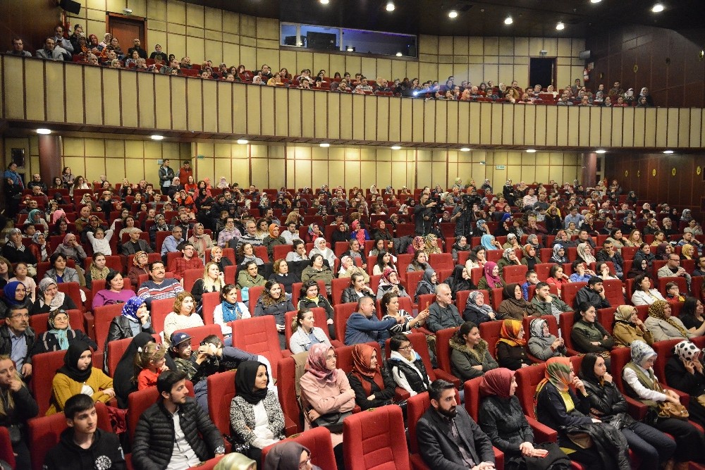 Dr. Akıncıdan Mutlu Ailenin İp Uçları