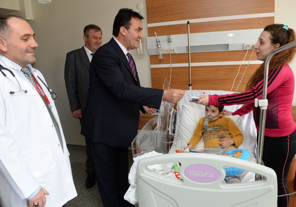 Dündardan Hastalara Dijital Termometre