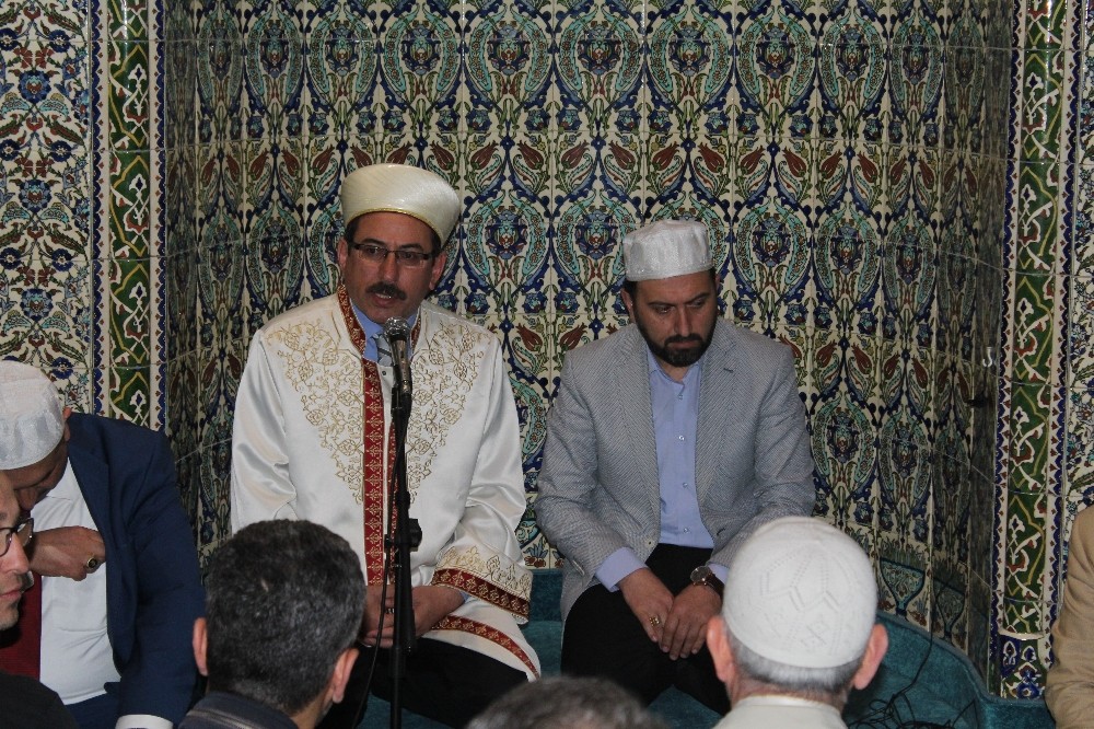 Dünya Birincilerinden Kuran-I Kerim Tilaveti