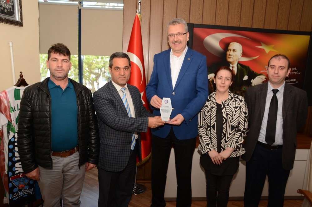 Eğitim Kurumlarından Belediyeye Teşekkür Ziyareti