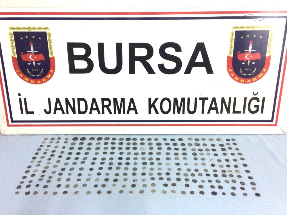 Gümüş Ve Bronz Sikkeler Satılmadan Ele Geçirildi