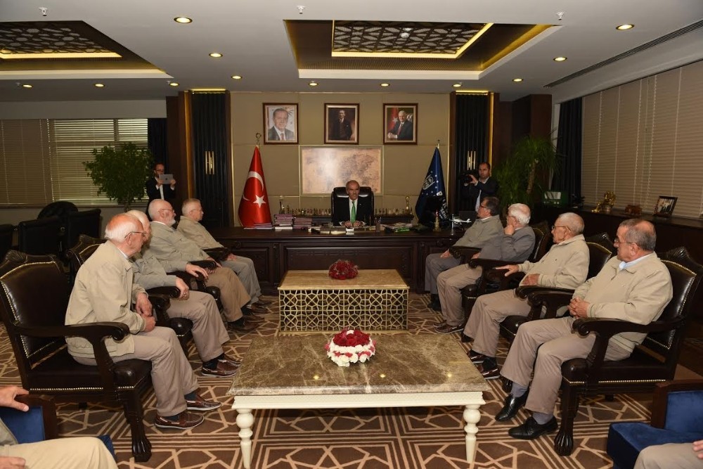 Huzurevi Sakinlerinden ‘Umre Teşekkürü