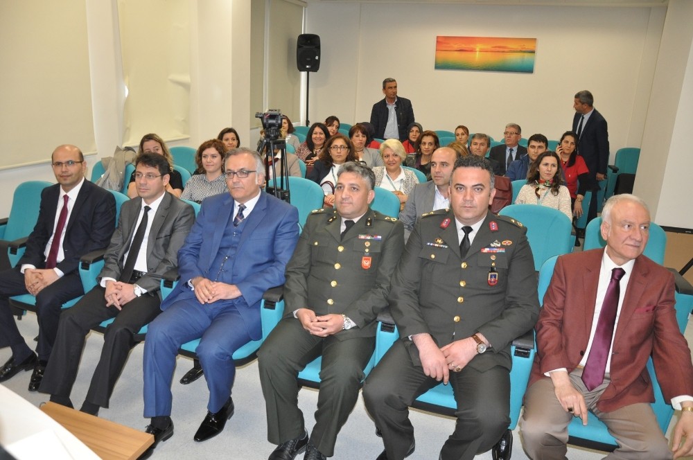 İnegöl Diş Hastanesine ‘Bebek Dostu Hastane Unvanı