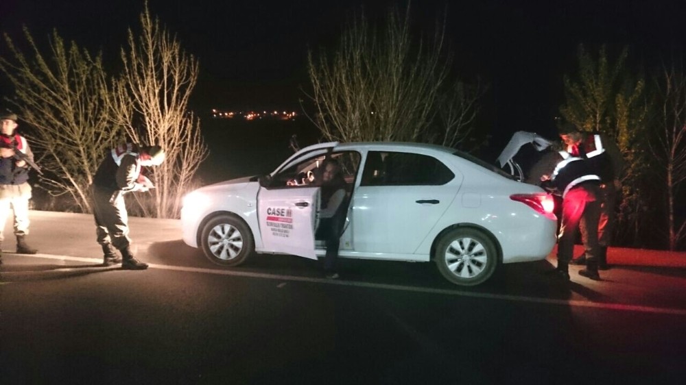 Jandarma Bursada Huzuru Sağladı