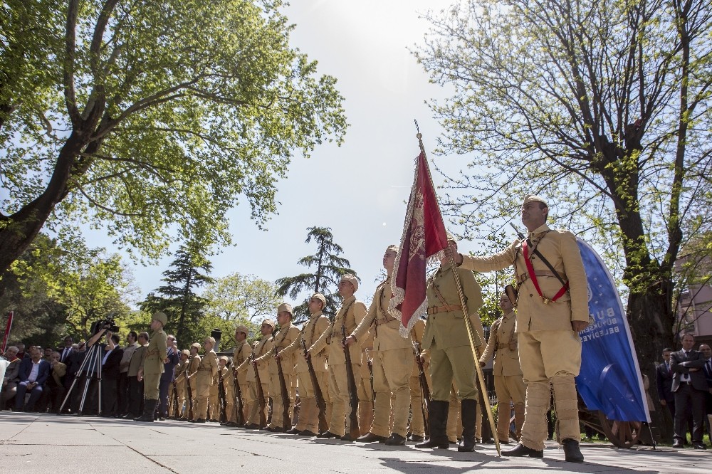 Mehmetçikler 102 Yıl Sonra Çanakkale Savaşlarına Uğurlandı
