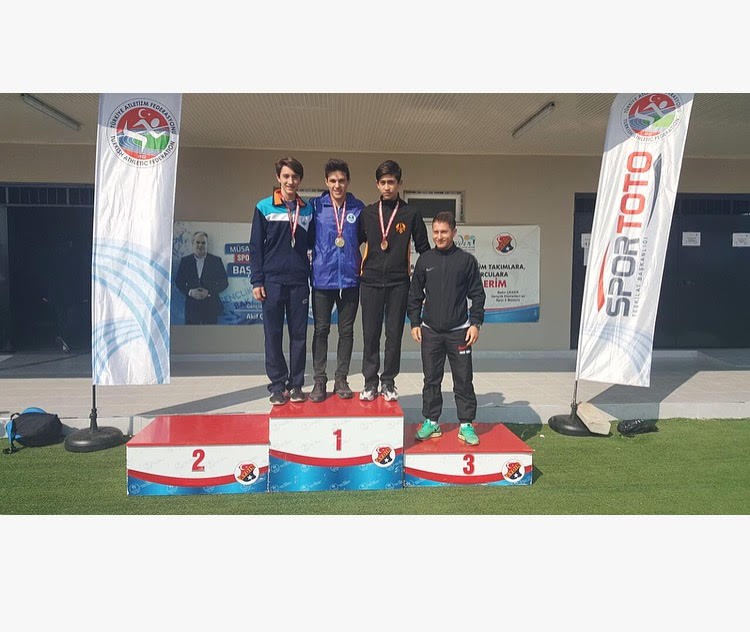 Osmangazili Genç Atletler Işık Saçtı