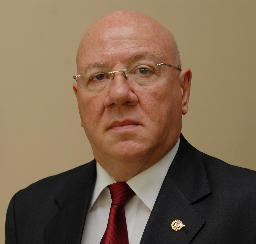 Türkiye Gazeteciler Konfederasyonu Genel Başkanı Kolaylıdan Bakanlar Kuruluna Çağrı: