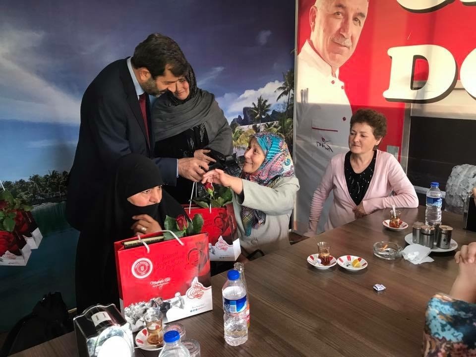 Başkan Işıktan Şehit Ve Gazi Annelerine Ziyaret