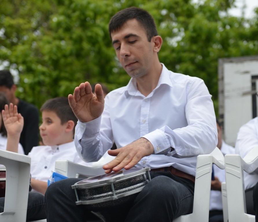 Bizim Evde Engeller Müzikle Aşılıyor