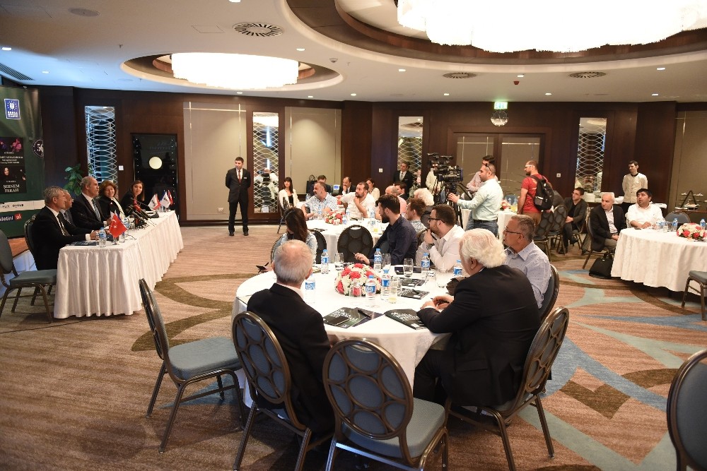 Bursa Festivalinde 56. Yıl Coşkusu