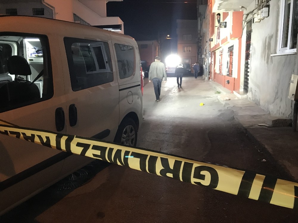 Bursada Polisle Arbedeye Giren Bir Kişi Kaza Kurşunuyla Vuruldu