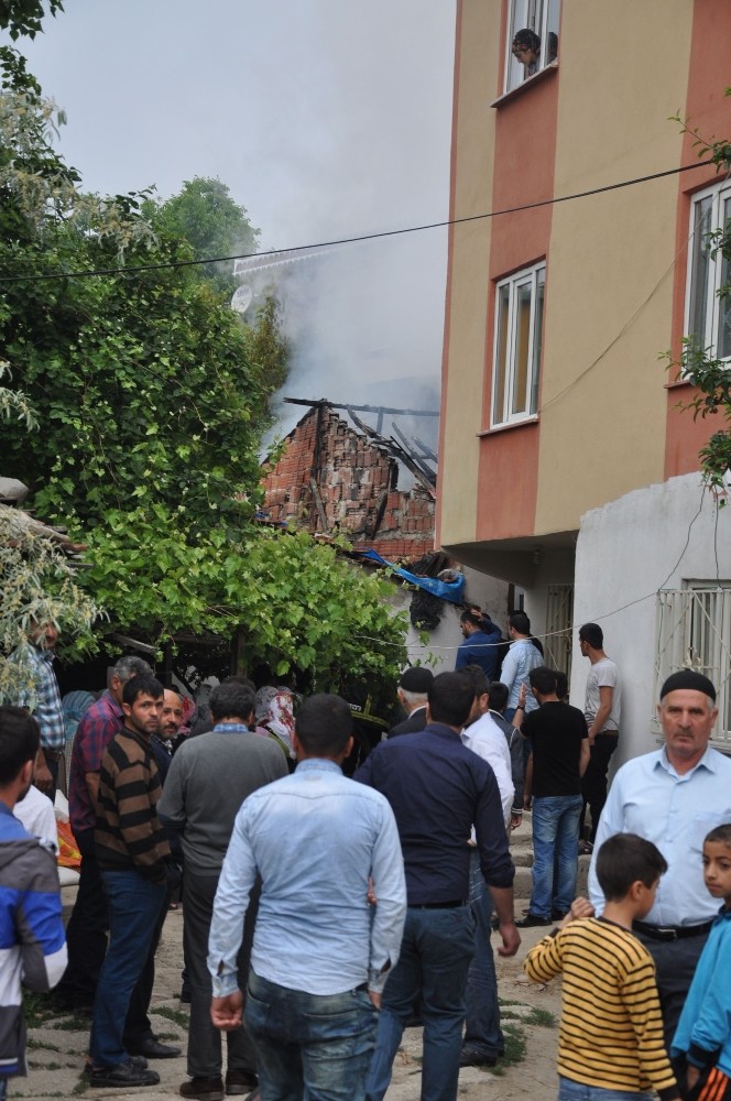 İnegölde Korkutan Yangın