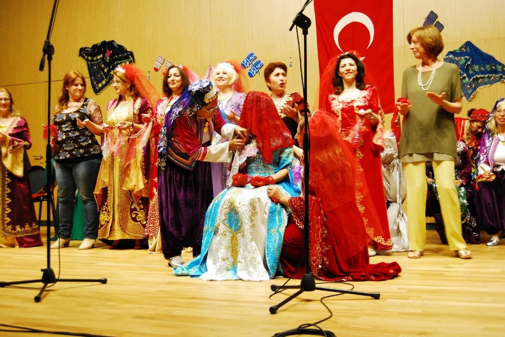 İtalyaya Özel Kına Gecesi