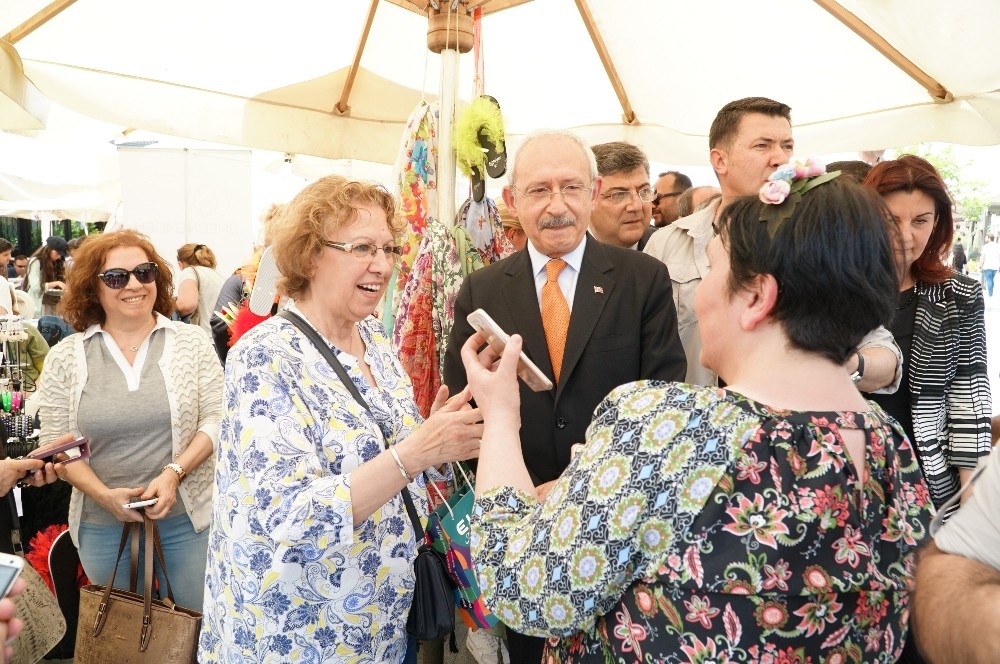 Kılıçdaroğlu, Bursada Kermes Ziyaret Etti