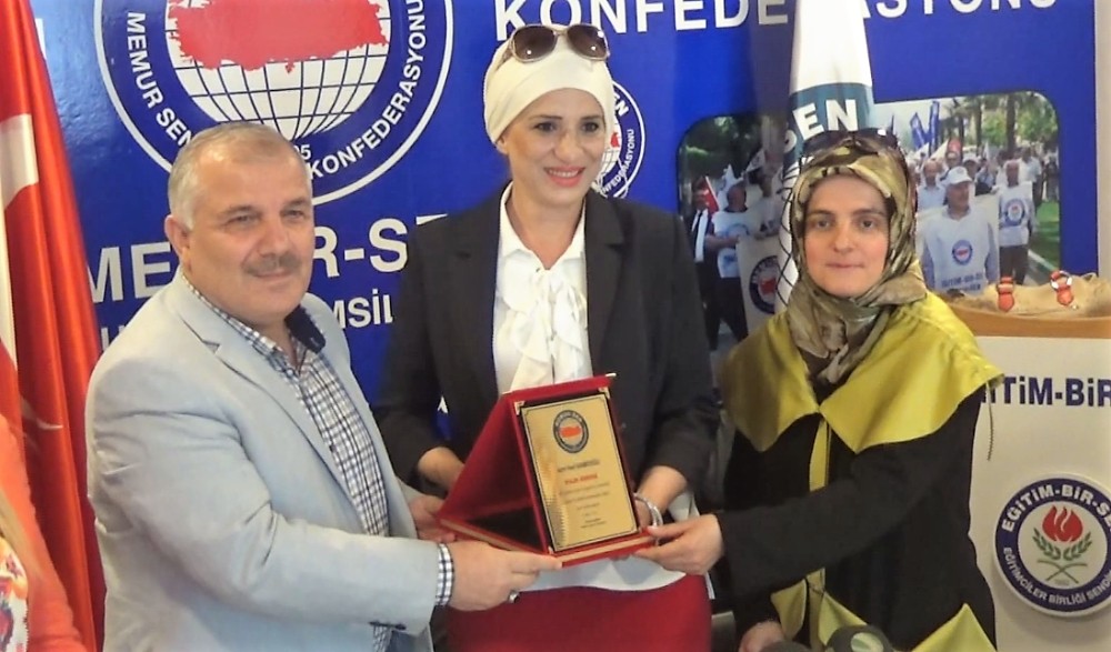 Memur-Sen Anneleri Ve Engellileri Unutmadı