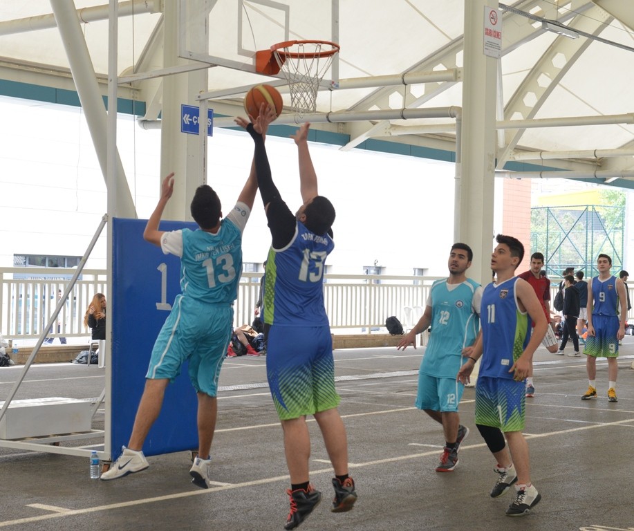 Nilüferde Spor Coşkusu Sürüyor