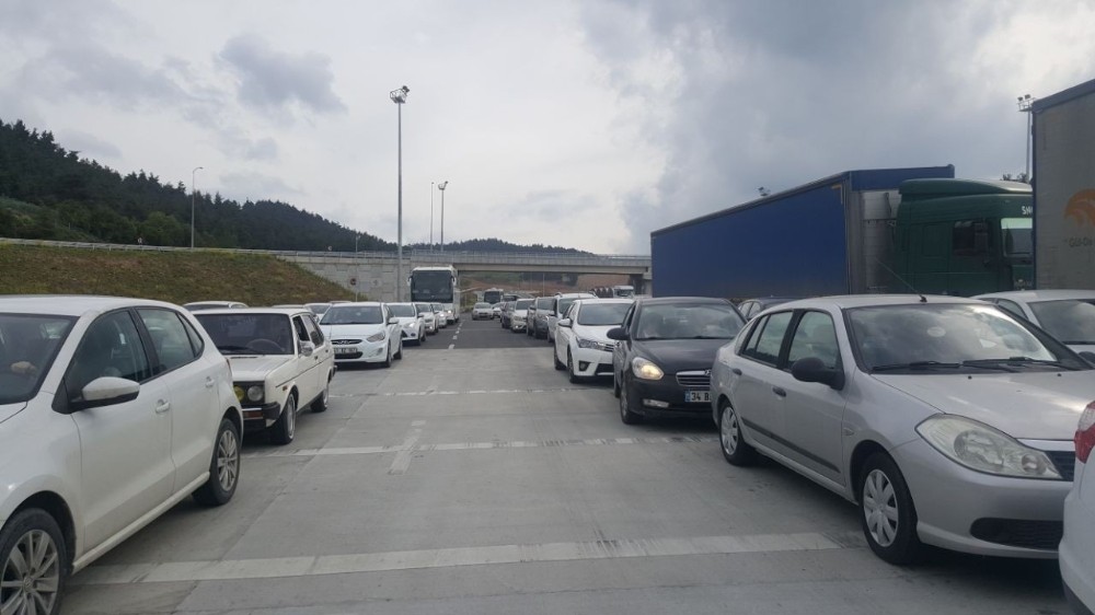 Otoyollarda 19 Mayıs Trafiği