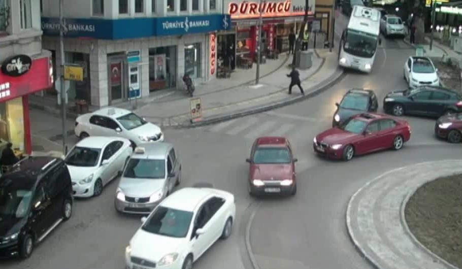 (Özel Haber) Bursada Çok Sayıda Kişi İşte Böyle Kılpayı Ölümden Döndü