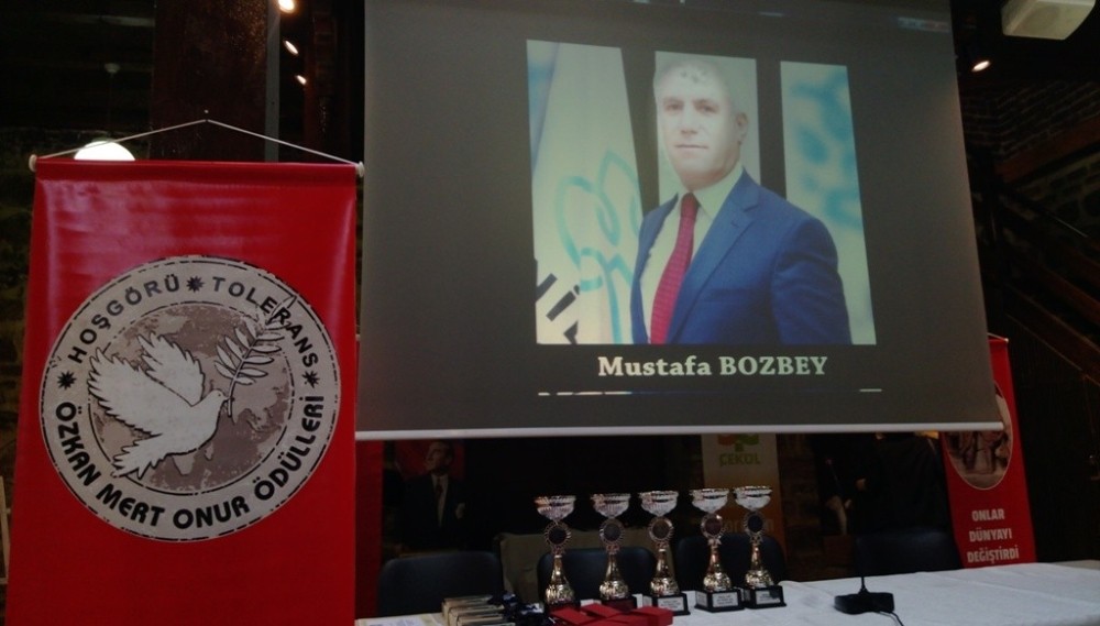 Şiir Kütüphanesi Nilüfere Ödül Getirdi