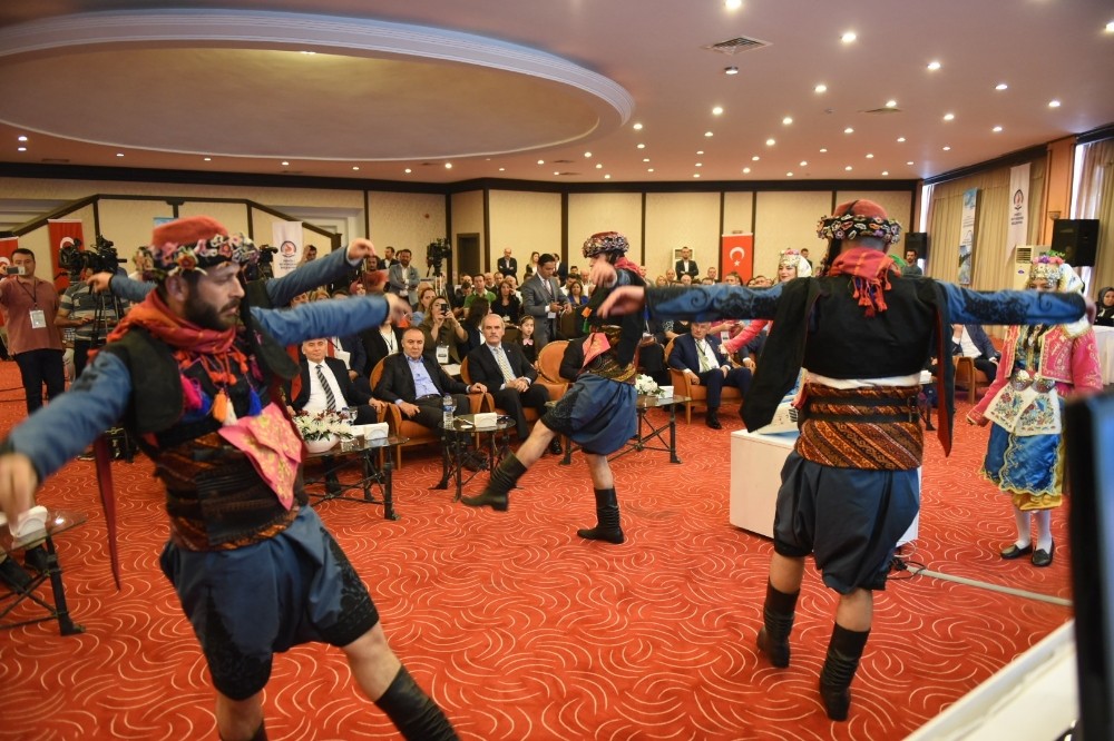 Skb Üyeleri Denizlide Toplandı