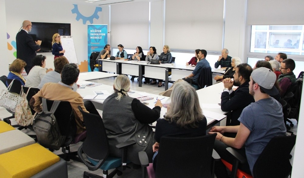 Sosyal İnovasyonda Sivil İnisiyatif” Stklarla Ele Alındı