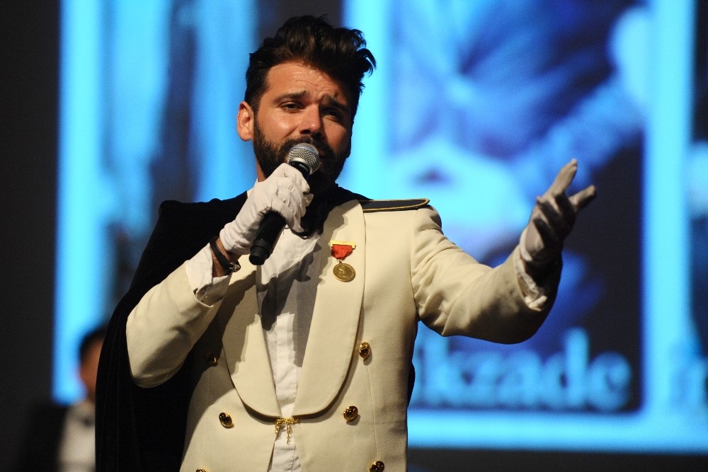 “Türkiyenin Elmas Çocuğu” Bursada Sahne Aldı