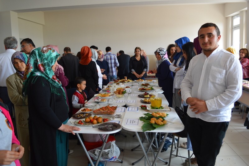 Yenişehirde Lezzetler Yarıştı