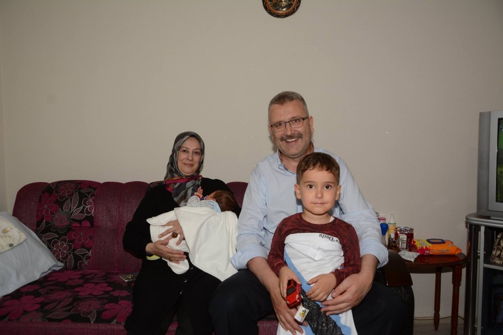 15 Yıl Sonra Olan Çocuklarına Cumhurbaşkanının İsmini Verdiler