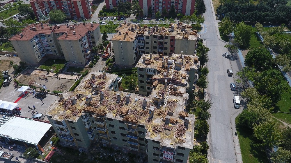Bursada 191 Site Kentsel Dönüşüme Girdi, Başkan Altepe Bitişik Nizamlar İçin Yol Gösterdi