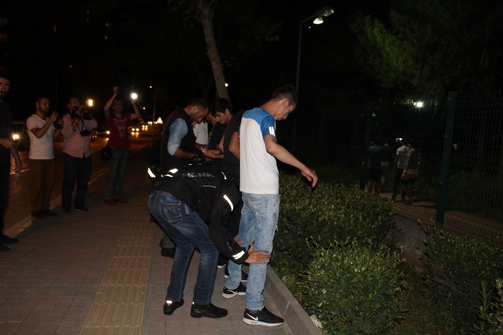 Bursada Parklar Didik Didik Arandı