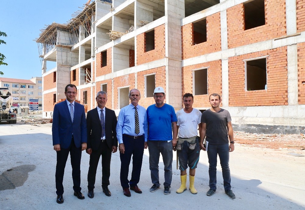 Bursada Üniversitelilerin Barınma Sorunu Çözülüyor