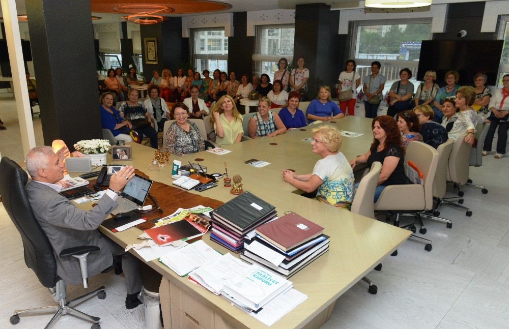 Kadın Korosundan Bozbeye Ziyaret