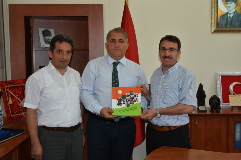 “Bir Okul Bir Misafir” Kitap Oldu