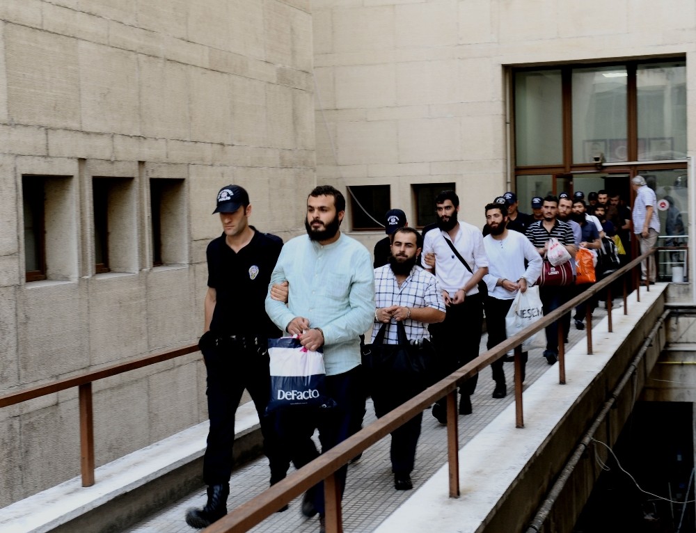 Bursada Daeş Operasyonunda 12 Tutuklama