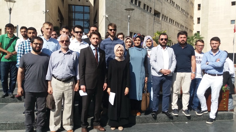 Bursalı Gençler Fetö Davalarının Takipçisi Olacak