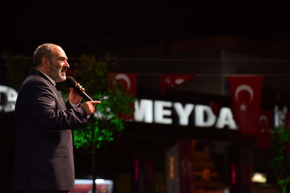 Erzincanlıdan ‘15 Temmuz Dinletisi