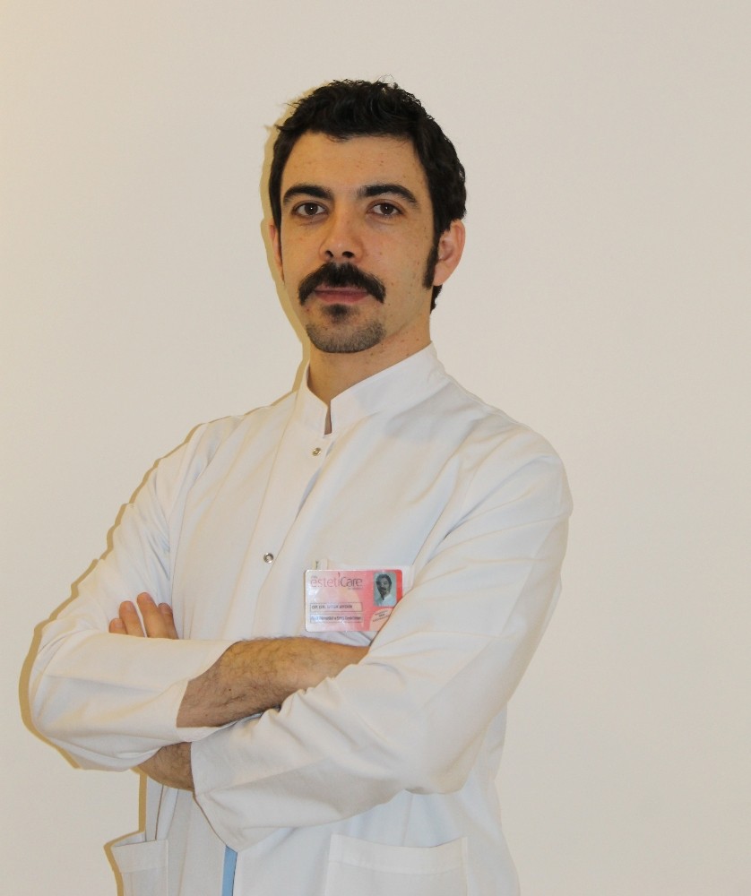 İğnelerle Gelen Gençlik