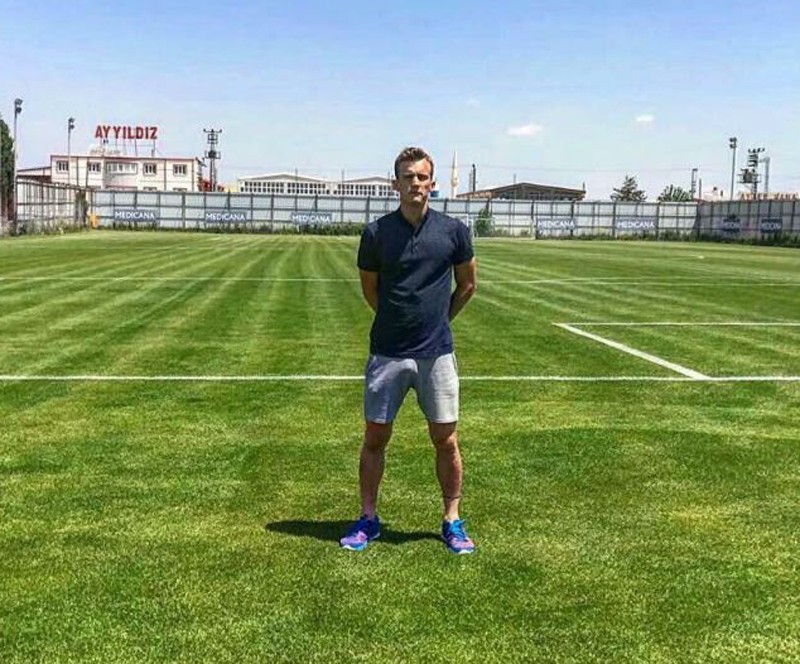 İnegölspor Abdnin En İyi 25 Futbolcusundan Birini Transfer Etti